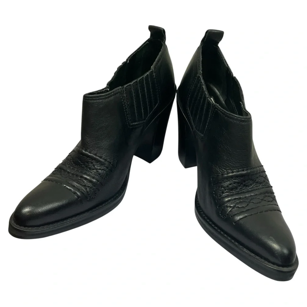 Zodiac Western Heeled Ankle Booties 6 Black Chelsea Slip-On Pointed Chunky 90s